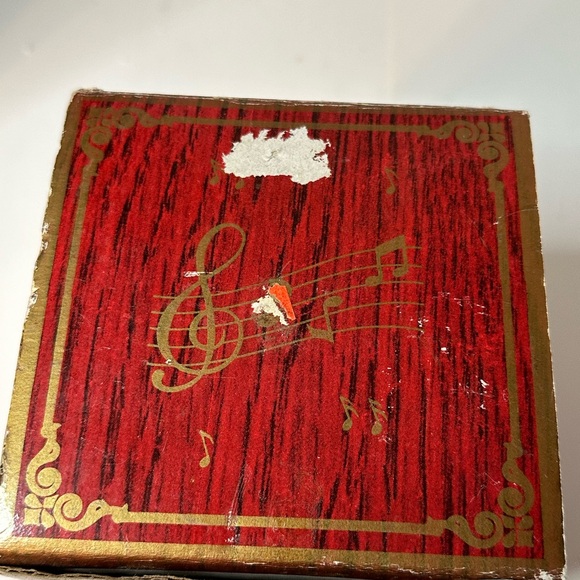 HOMCO Vtg SANTA'S WORKSHOP Wind-Up & Rotating MUSIC BOX Plays Music - Picture 6 of 11